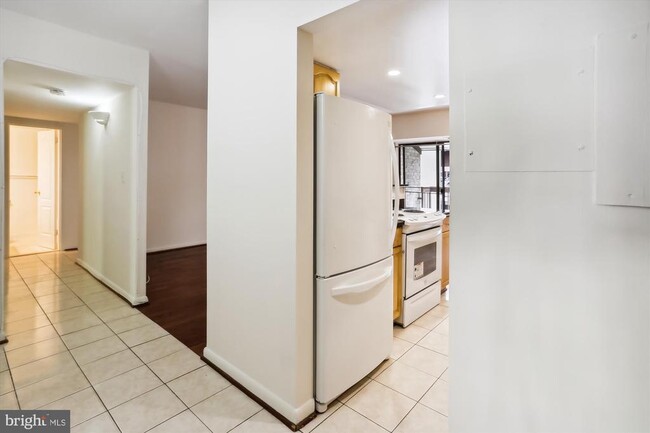 Photo - 2255 Castle Rock Square Unit 21C