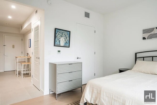 Photo - 975 Nostrand Ave Unidad 302