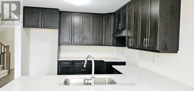 Photo - 86 Keeler Ct