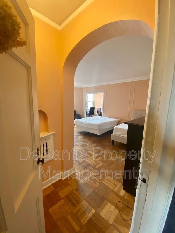 Photo - 144 North Dithridge Street Unit #606