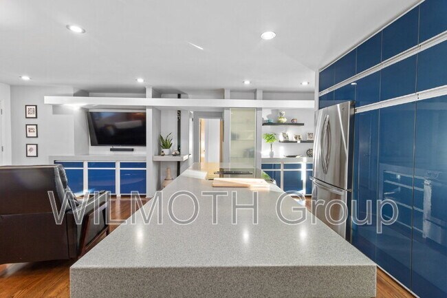 Photo - 10327 Orchard Park Dr W