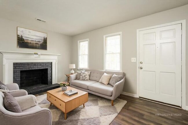 Photo - 5916 Stoneybrook Cir