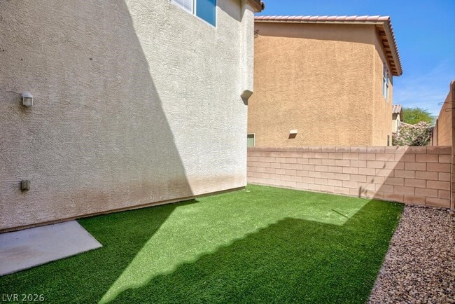 Photo - 67 Jewel Mine Ave