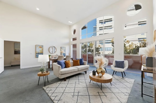 Photo - 130 E San Fernando St Unidad PH24