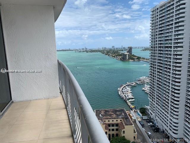 Building Photo - 1750 N Bayshore Dr Unit 2806 Rental