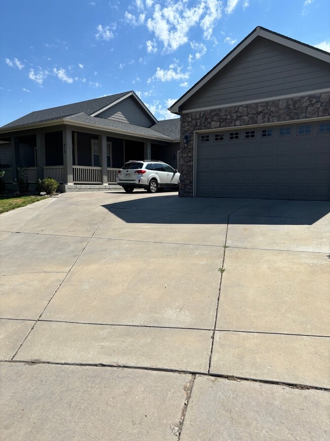 Photo - 410 S 36th Ave