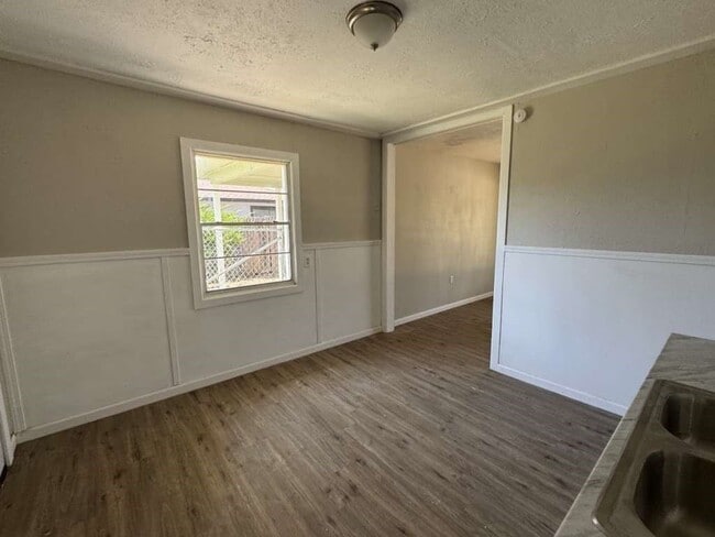 Photo - 904 E Stanford St