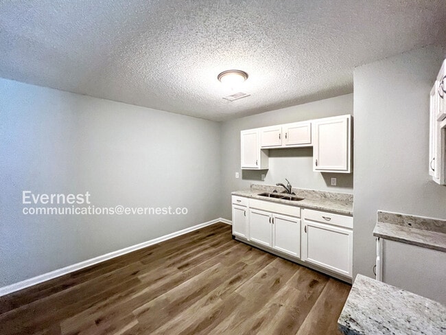 Photo - 3573 Russelwood Dr