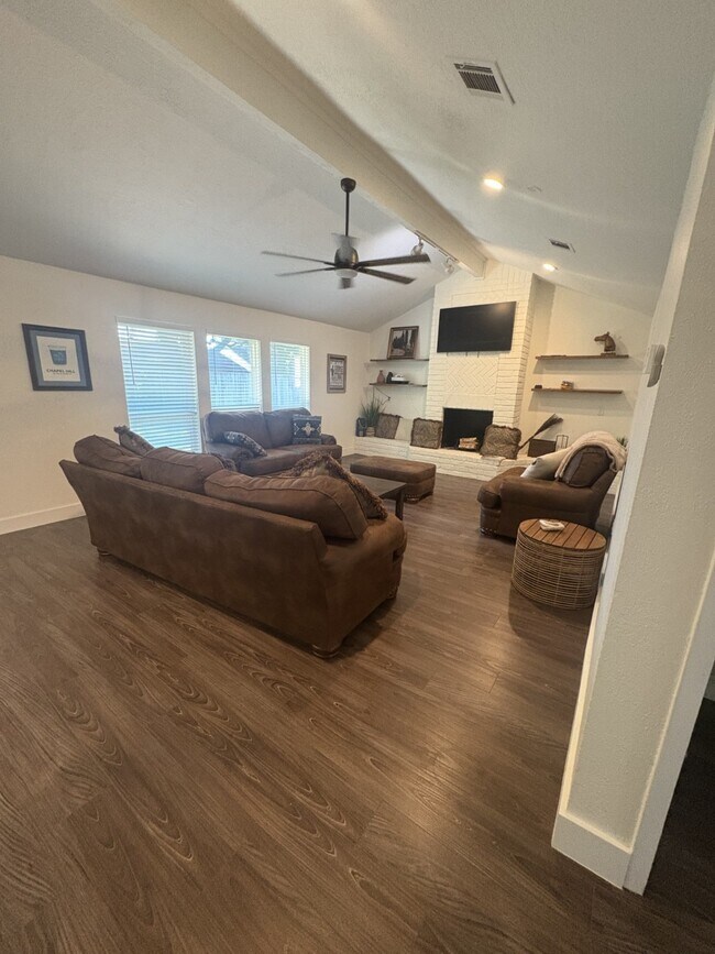 Photo - 22419 Deville Dr