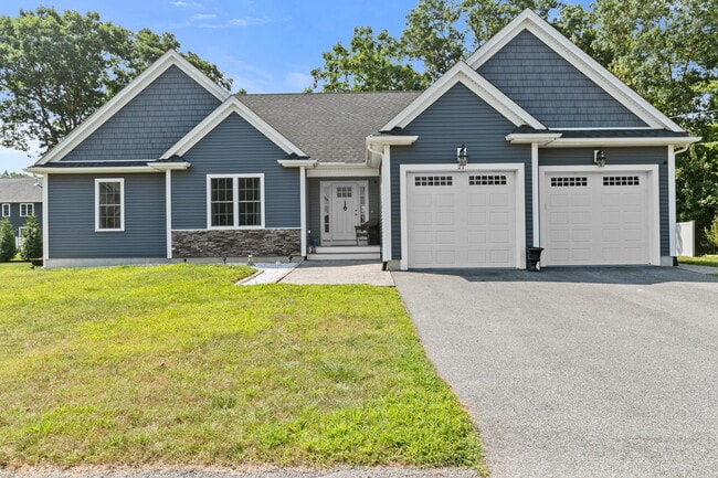 Building Photo - 21 Pasture Brook Rd