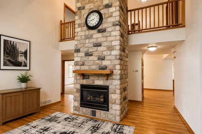 Photo - Spacious Country Home on 13 Acres Adjacent to Gateway State Trail
