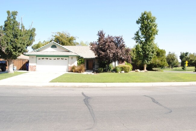 Building Photo - 9400 Huntsman Oak Ct