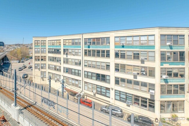 Photo - Brickbottom Artist Building