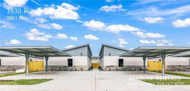 Building Photo - 1630 Playa Dr Unit 3,