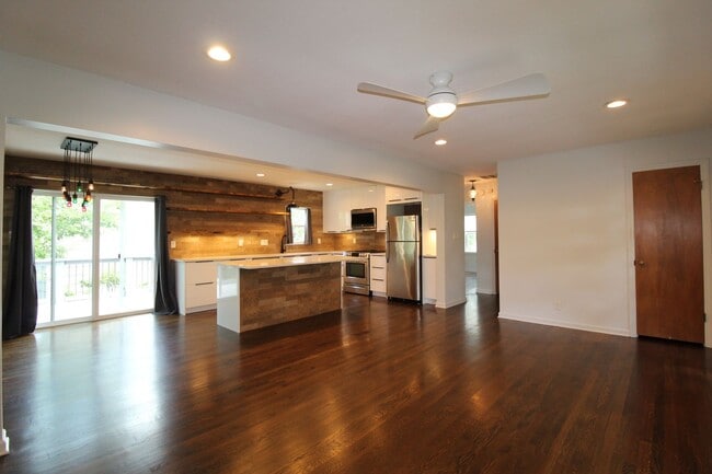 Photo - Upgraded 2 Bedroom 1 Bath House In Mission Kansas