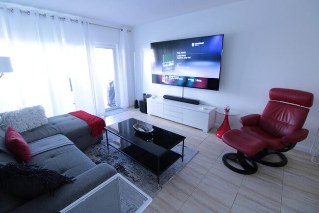 Photo - 440 Paradise Isle Blvd Unit 303