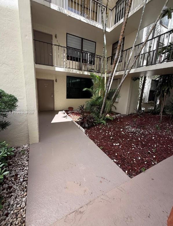 Photo - 20381 NE 30th Ave Unidad 118-7