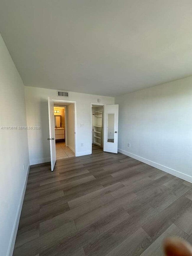 Photo - 210 Seaview Dr Unit 410