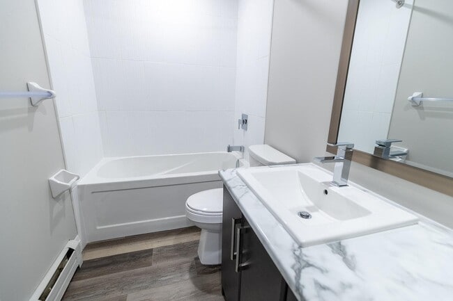 Photo - Colborne Court Apartments