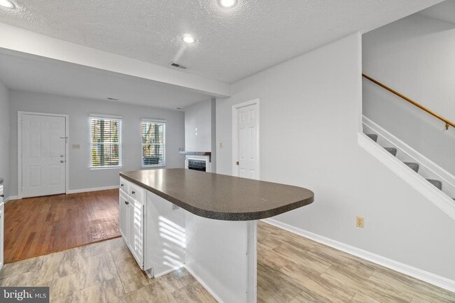 Photo - 516 Second St