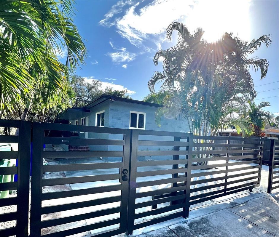 Photo - 280 NW 55th St Unit 282