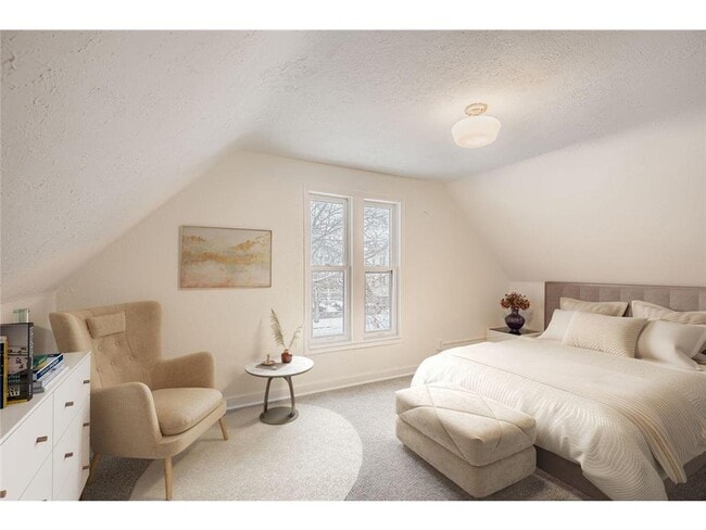 Photo - 84 Isabel St W