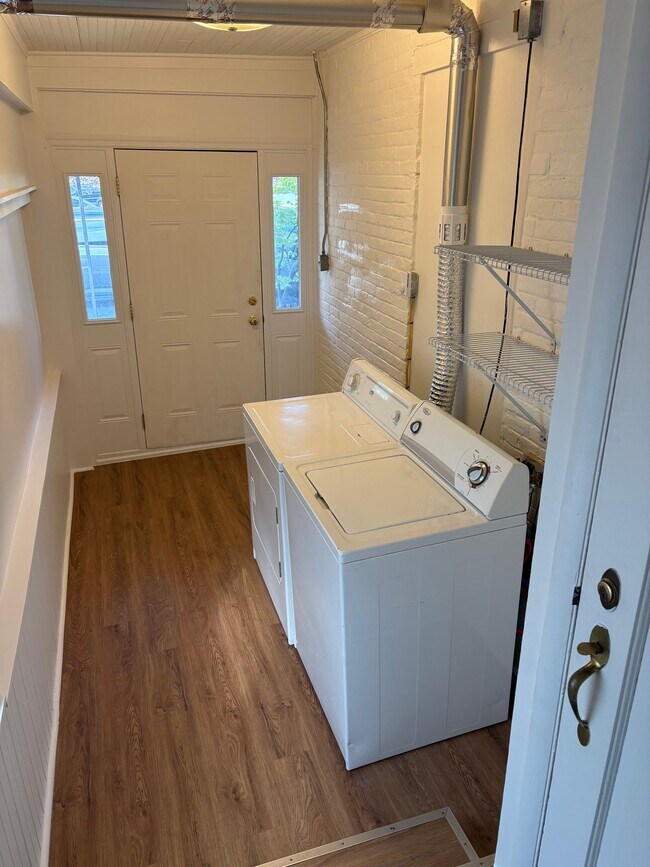 Photo - 1408 W Main St Unidad 2