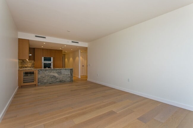 Photo - Victoria Place 1506 Unit 1506