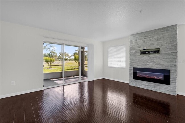 Photo - 13953 Fairway Island Dr Unit 618