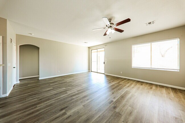 Photo - 13413 N 129th Dr