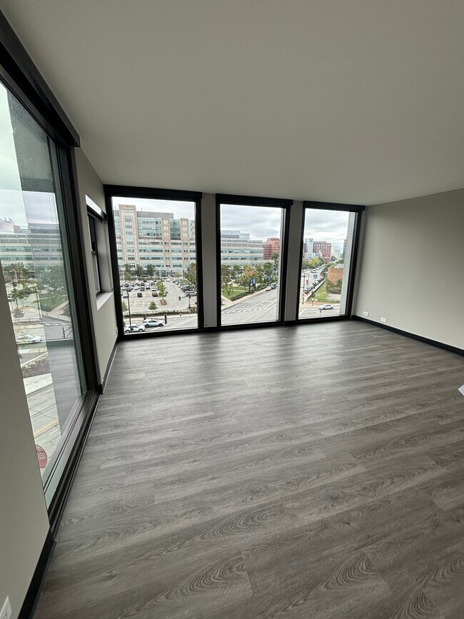 2117 W Gladys Ave Unit 1416