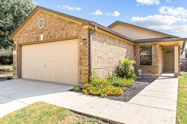 Photo - "Charming 3-Bedroom Oasis with 2 Full Baths – Your Perfect Retreat in Schertz!"