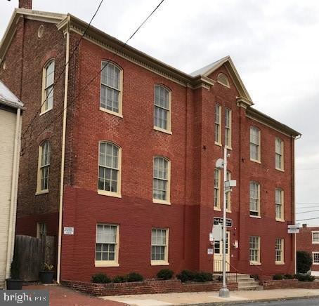 Building Photo - 101 W South St