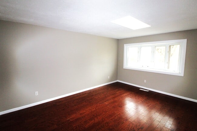 Photo - 2514 Lipton Rd