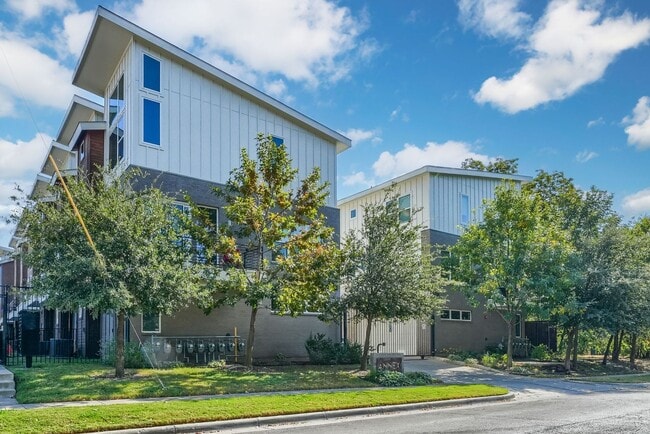 Photo - End Unit Townhome