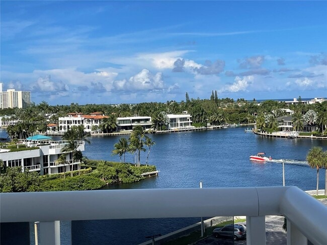 Photo - 20505 E Country Club Dr Unidad 734