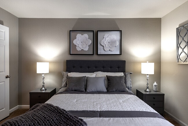 The Islands Apartments and Townhomes