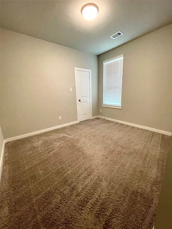 Building Photo - 5026 Mint Orchard Dr