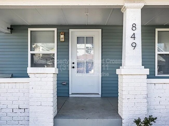 Photo - 849 N Oakland Ave