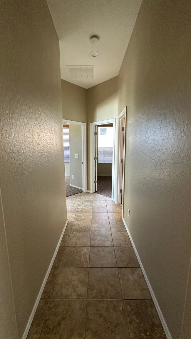 Laveen 4 bedroom with 3car garage House House Rental in Phoenix, AZ