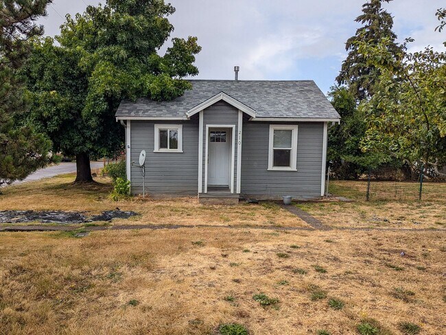 Photo - 210 Walnut St House