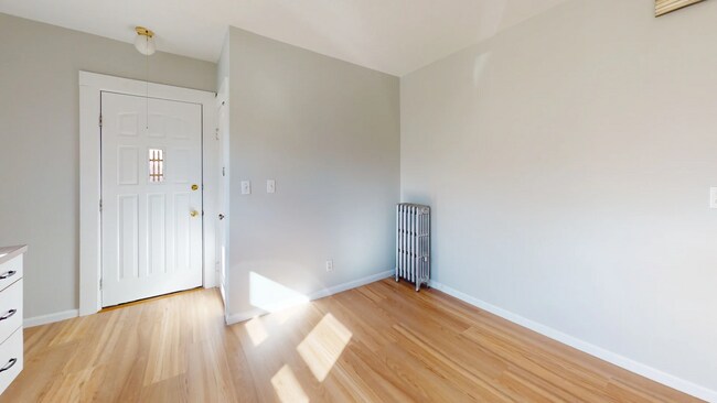 897 Canterbury St Unit 897