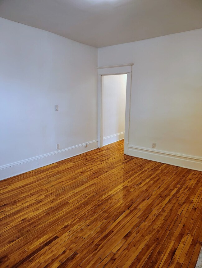 Photo - 362 Friel St Unit 6