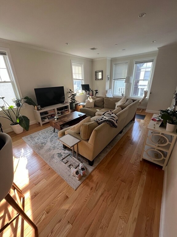 Photo - 261 Lexington St Unit 3