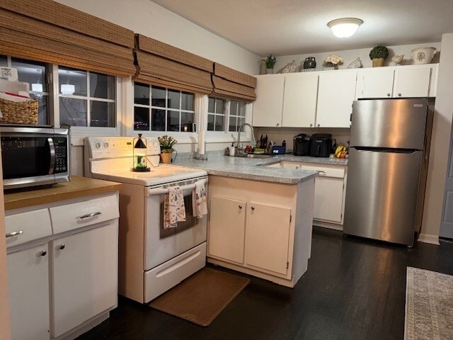 Photo - 6 Apple Tree Ln