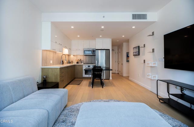 Photo - 400 S Broadway Unit 911