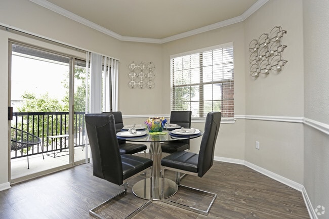 2BA,2BA - 1250 B3 - DINING ROM