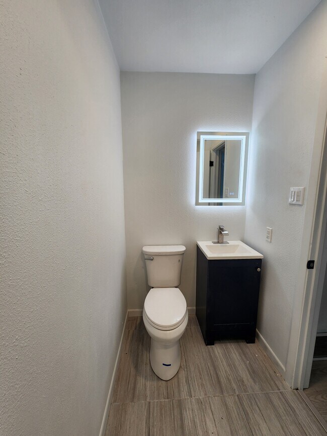 Photo - 103 Brentwood Dr