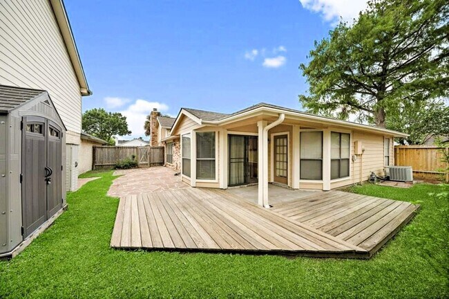 Photo - 12710 Meadway Ct