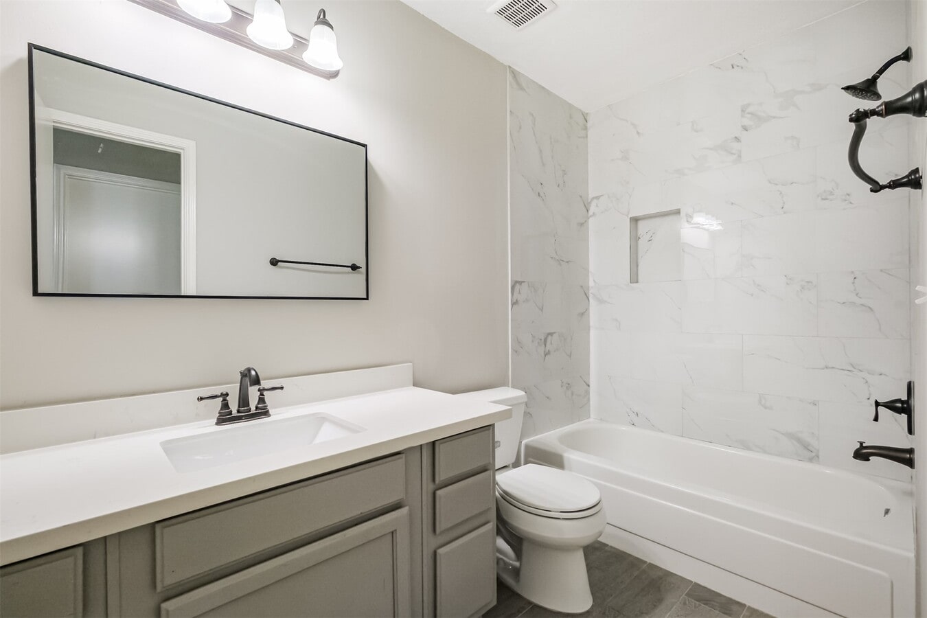 Photo - 2315 Cunningham Dr